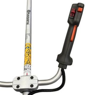 Мотокоса Husqvarna 331R; 32,6 cm³, 1,0 kW/1,36 hp; голівка Т35 + ніж; бак 1,1 л, 7,2 кг -